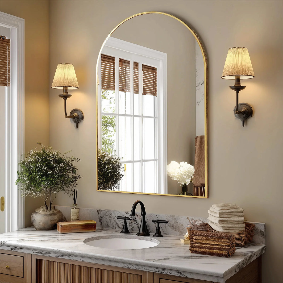 JHK Arched Metal Framed Wall Mirror For Bathroom And Hallway