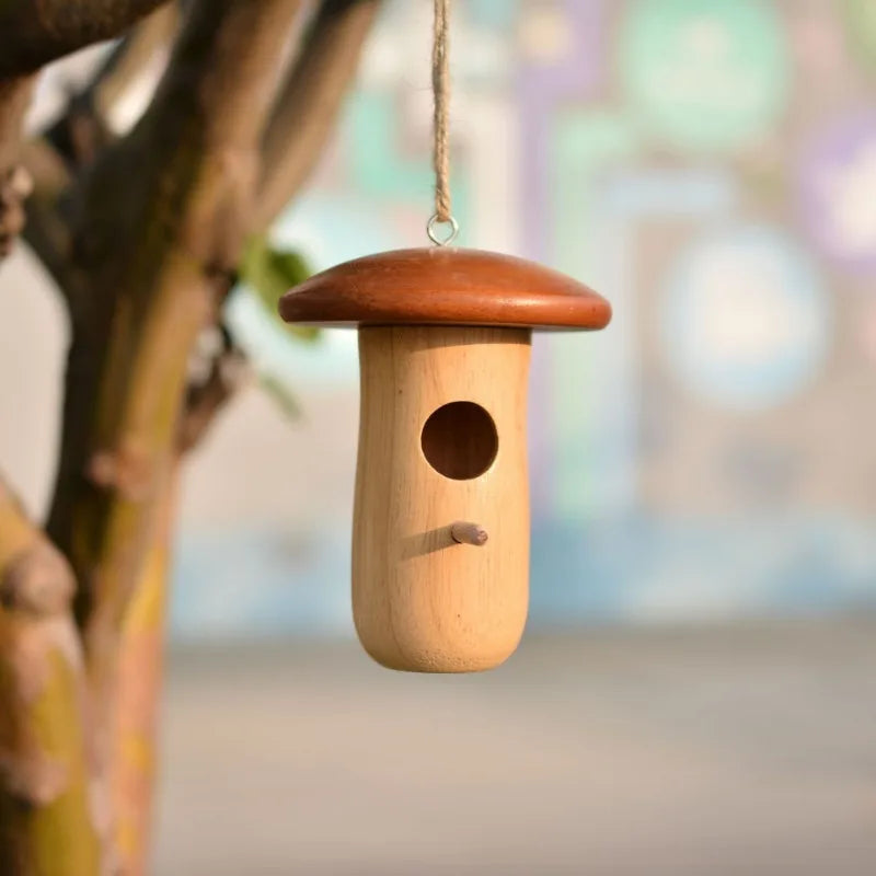 Natural Wooden Outdoor Hummingbird Nest Hanging For Garden Birds